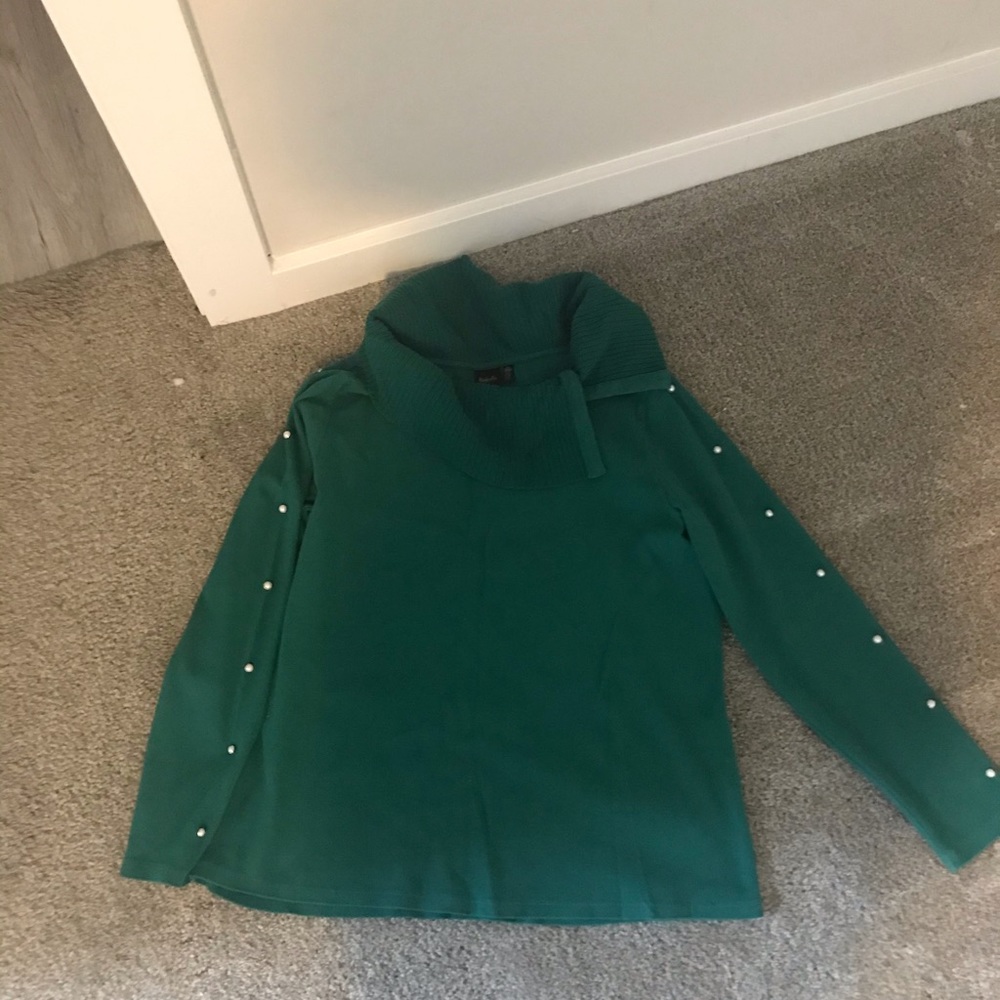 Beautiful women’s sweater